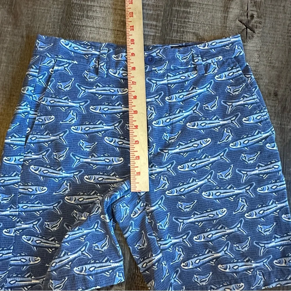 Vineyard Vines‎ Shorts Men's 28 Blue Fish Print Performance Breaker Shorts